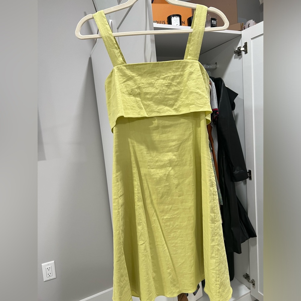 THEORY Drape Back Linen Dress in Key Lime